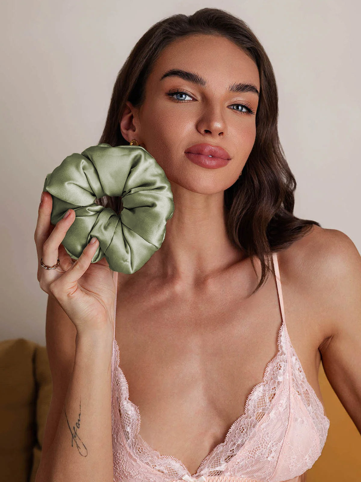 [Ljusgrön] SilkSilky-SE Rent Silke Scrunchie 004