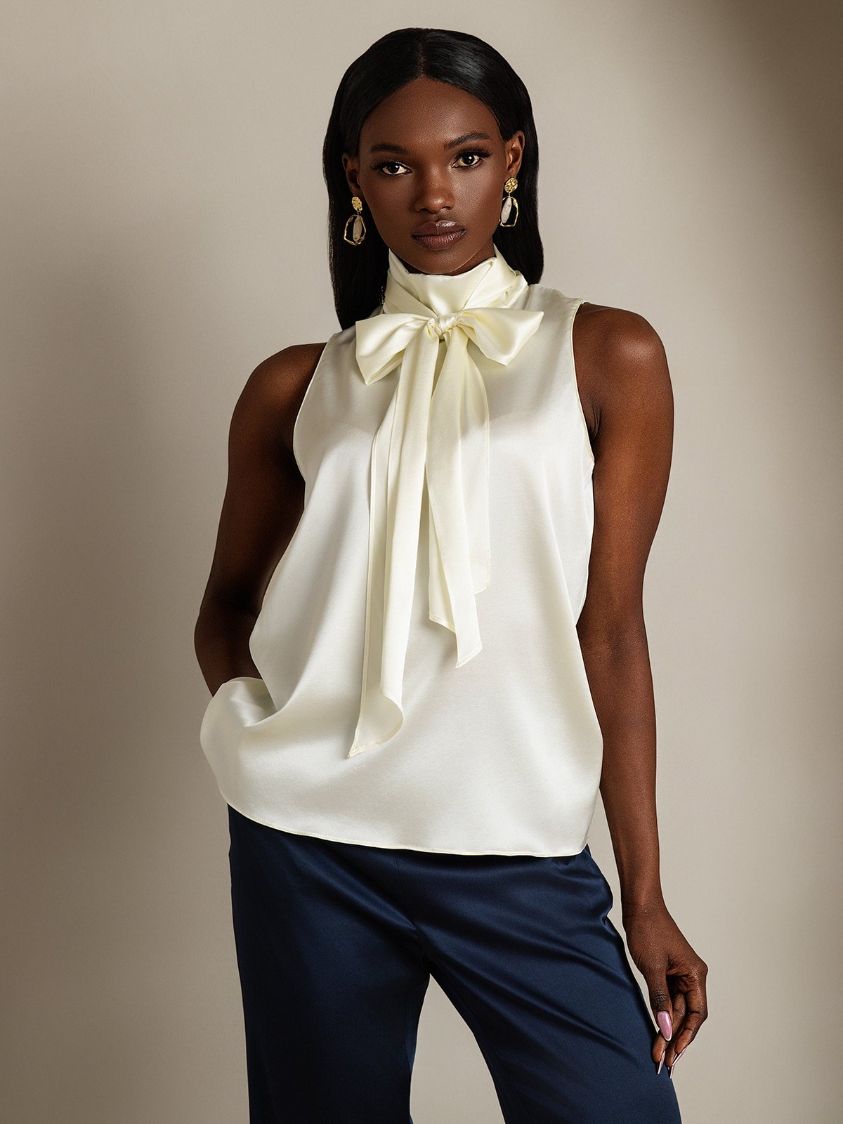 SilkSilky-SE 19Momme Silke Binda Hals Damskjorta Elfenben 004