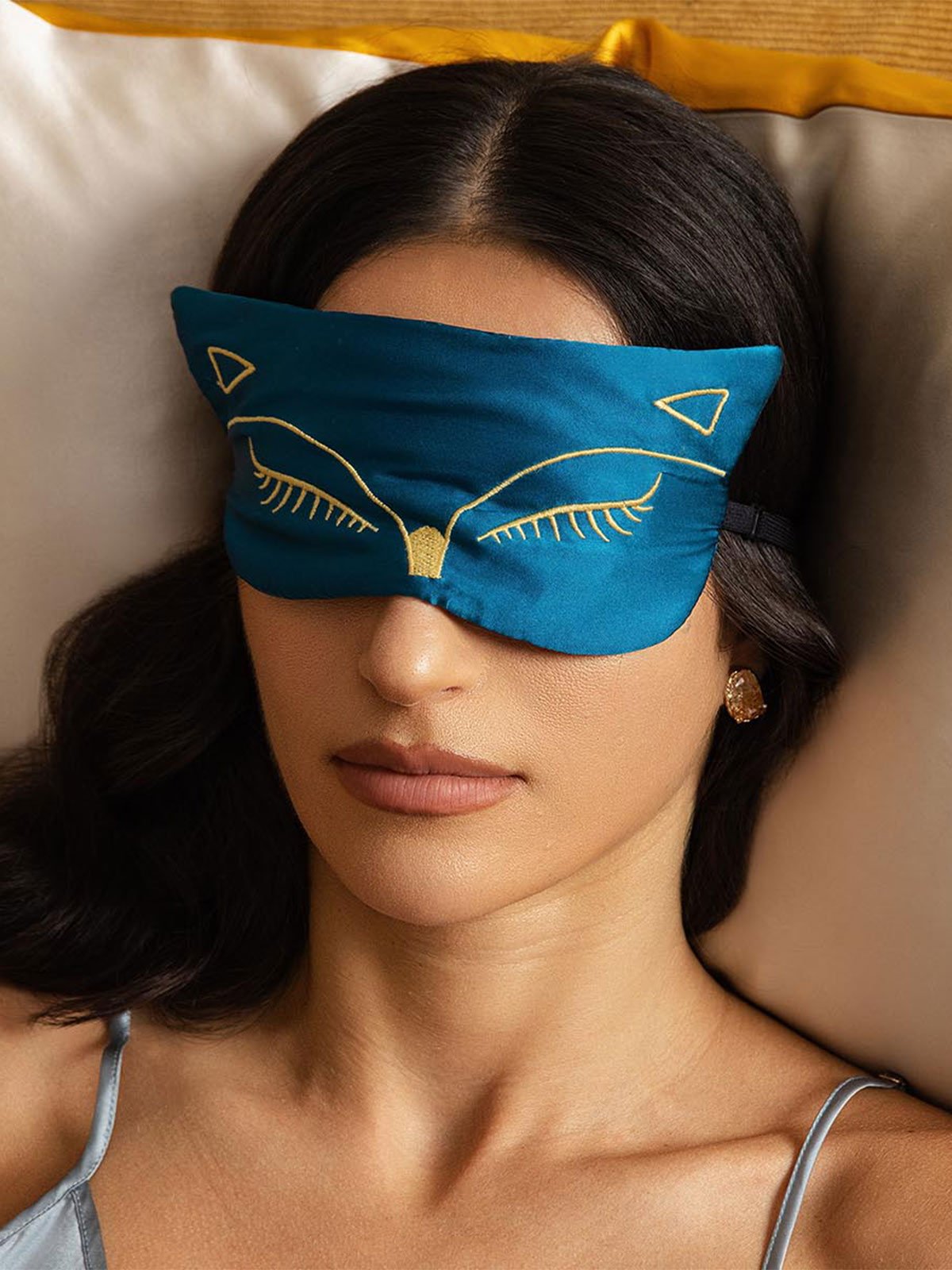 [Kungsblått] SilkSilky-SE Rent Silke Eye Mask 001