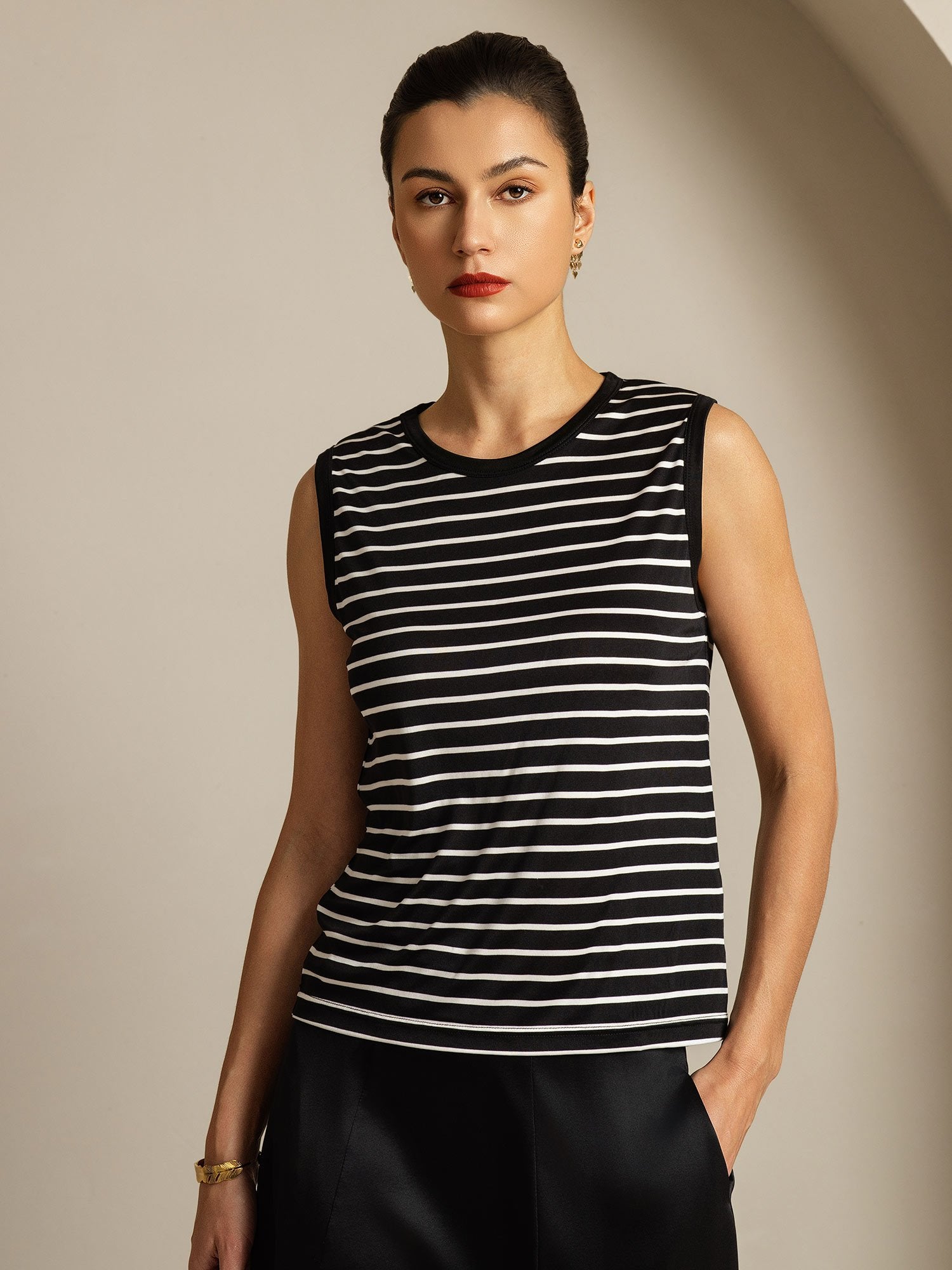 [SvartRand] SilkSilky-SE Rent Silke Camisoles 001