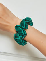 [Mörkgrön] SilkSilky-SE Scrunchie 001