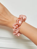 SilkSilky SE 19Momme Rent Silke Scrunchie Rosa 001