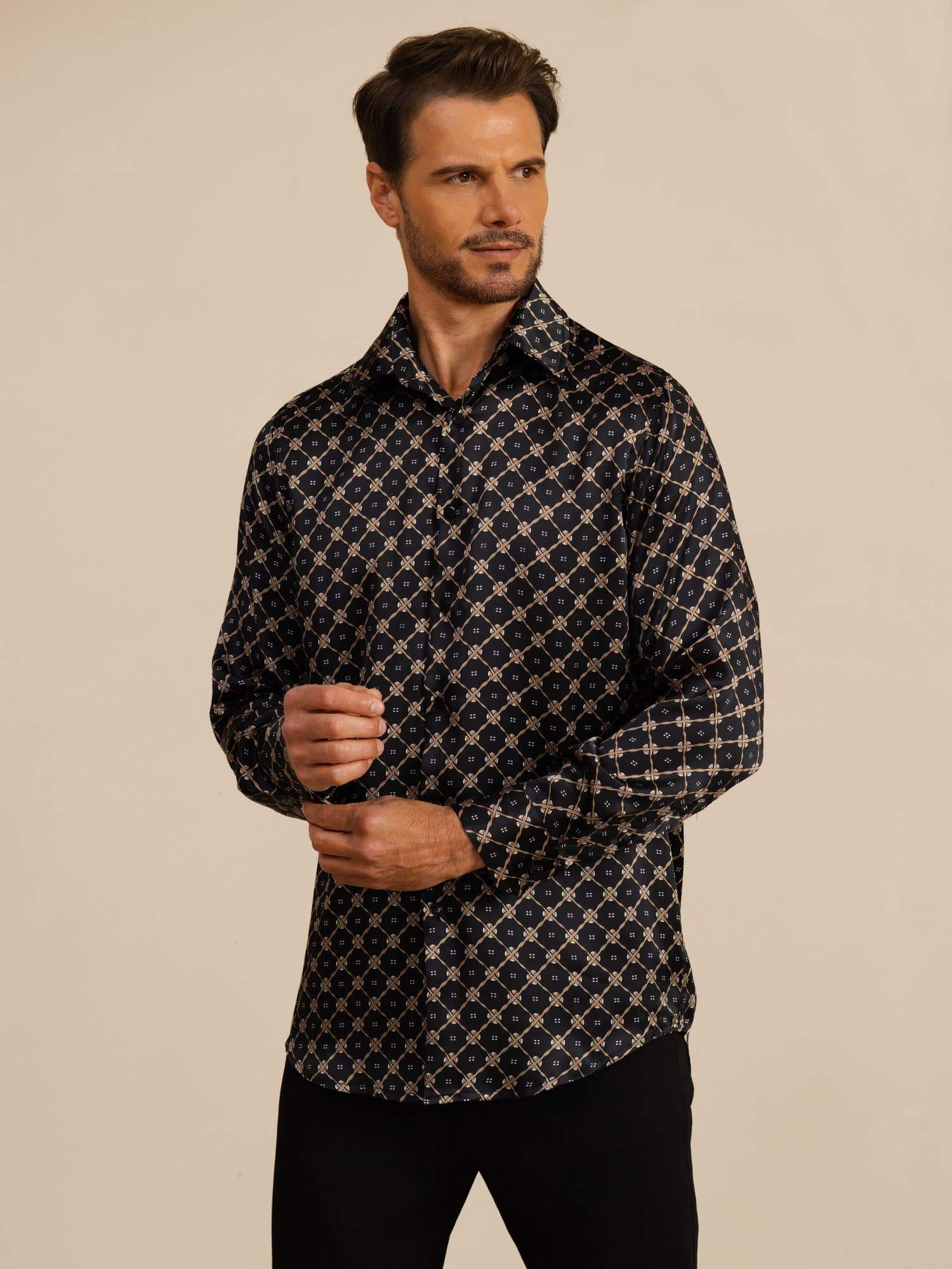 [Svart Kedja] SilkSilky-SE Lång Ärm Slagkrage Herrskjorta 003