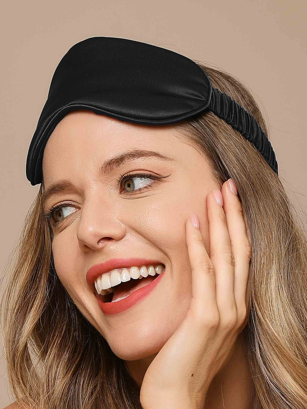 [Svart] SilkSilky-SE Ögonmask 002