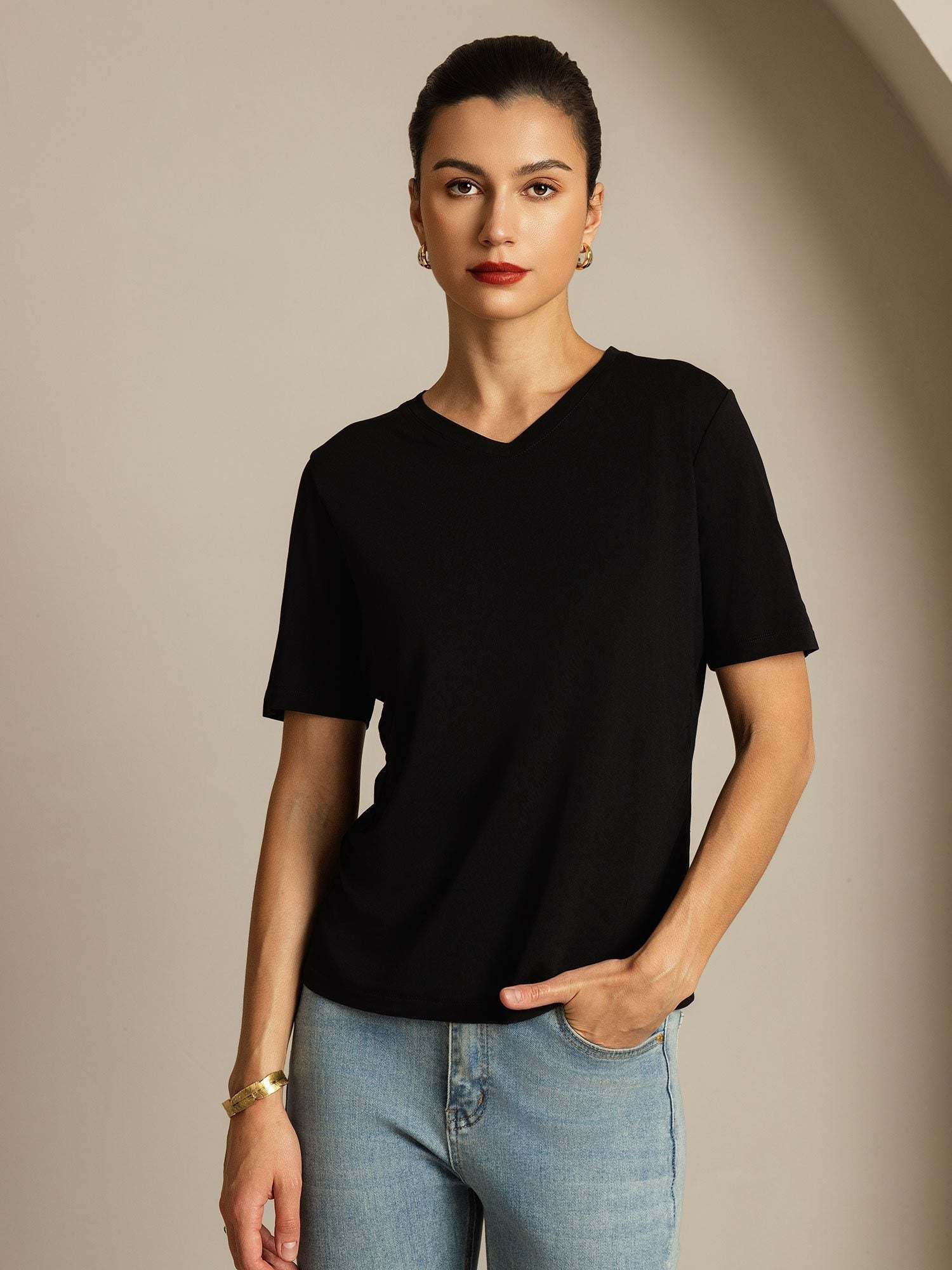 [Svart] SilkSilky-SE Kort Ärm V Ringning Dam T-Shirt 001