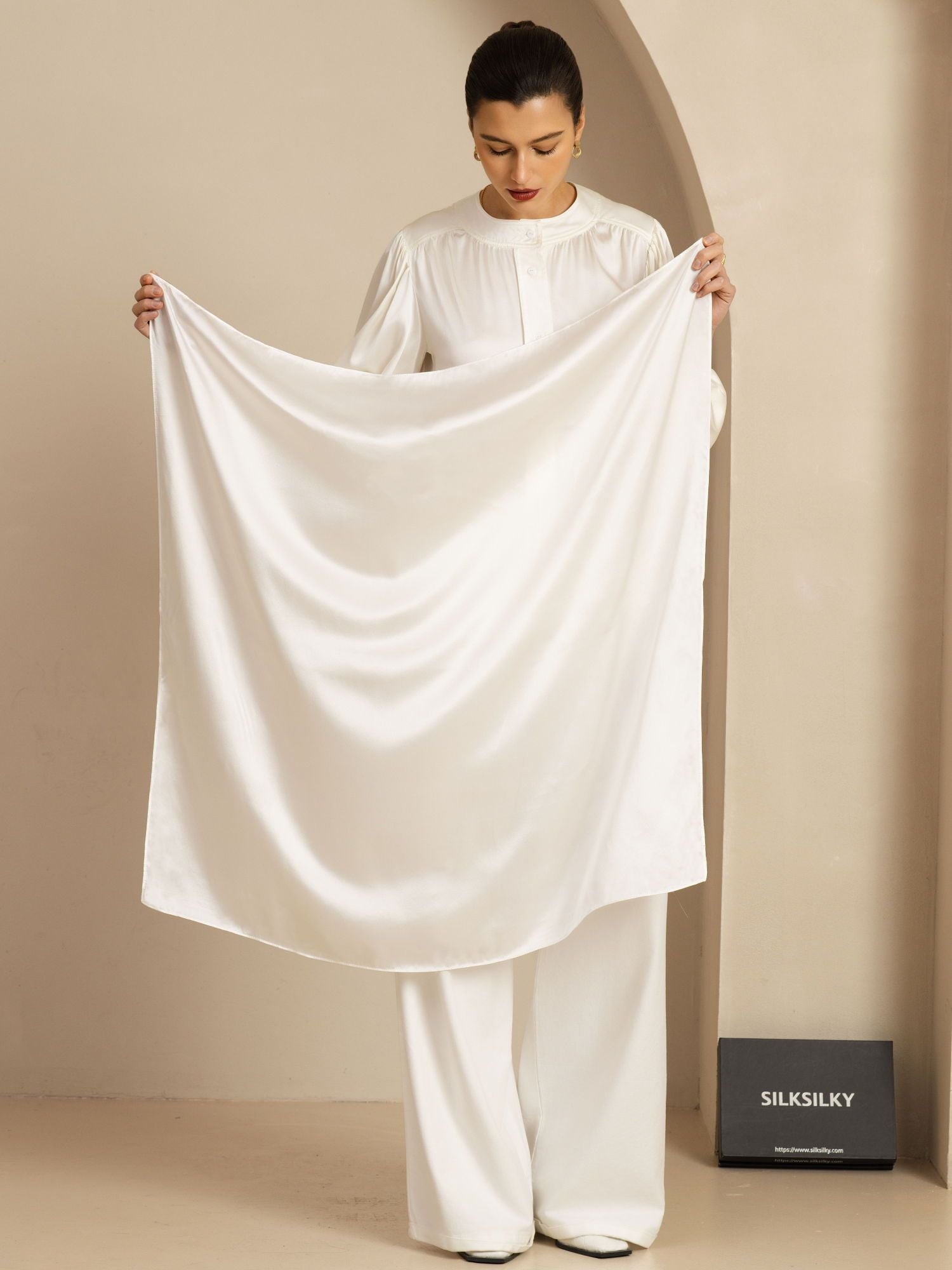 [Vit] SilkSilky-SE Pure Silk Scarf 003