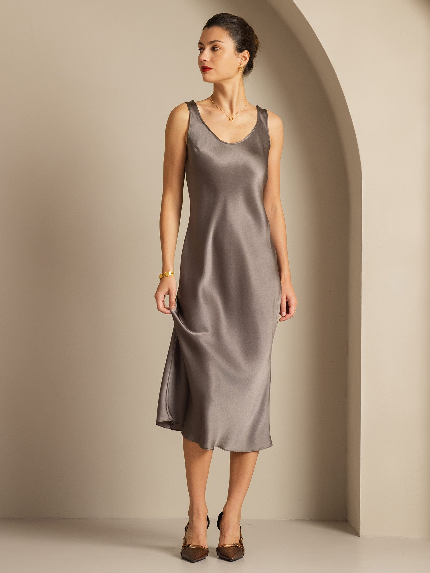 [Mörk Khaki] SilkSilky-SE Rent Silke Dress 005,
