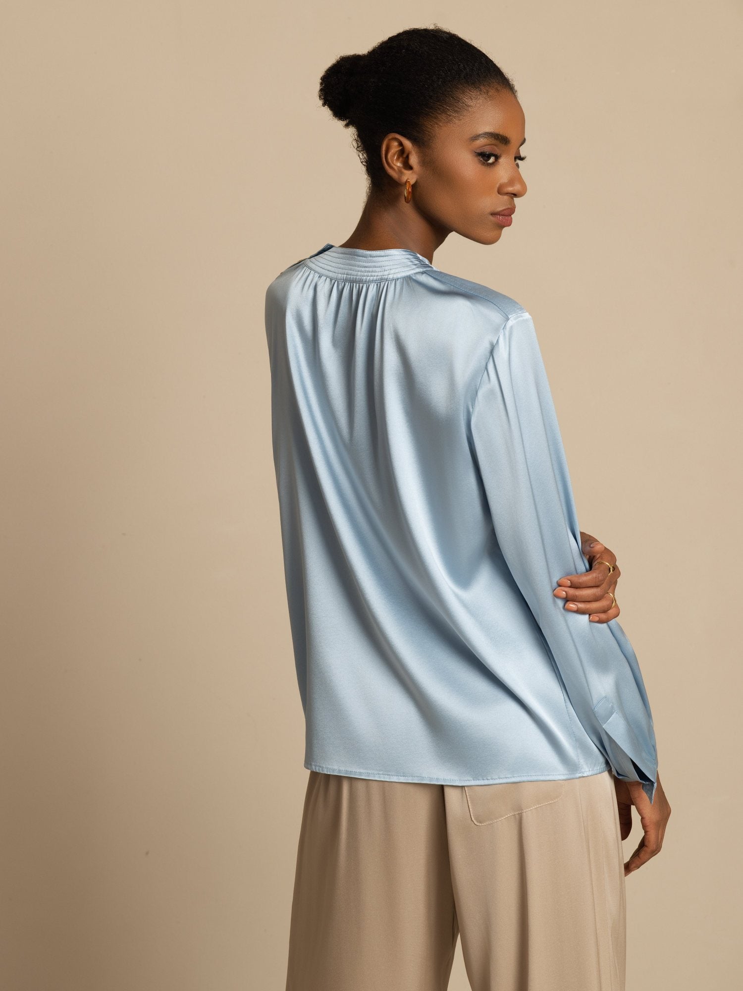 [Gråblå] SilkSilky-SE 19Momme Silke Lång Ärm Rund Halsringning Blus 002