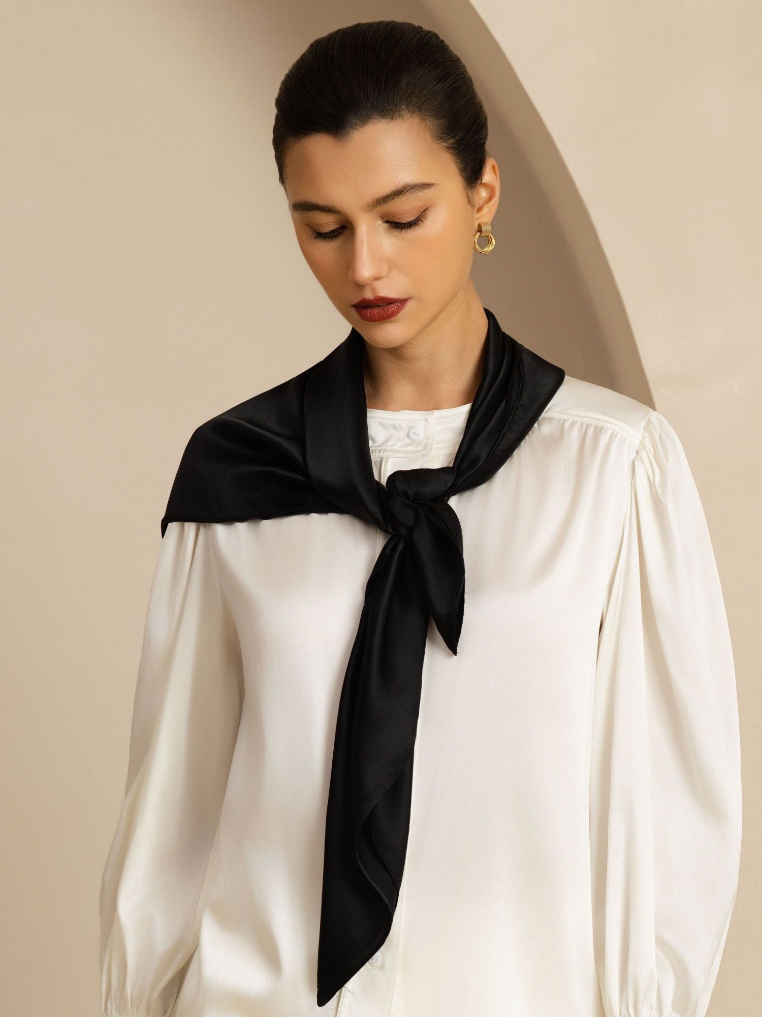 [Svart] SilkSilky-SE Pure Silk Scarf 002