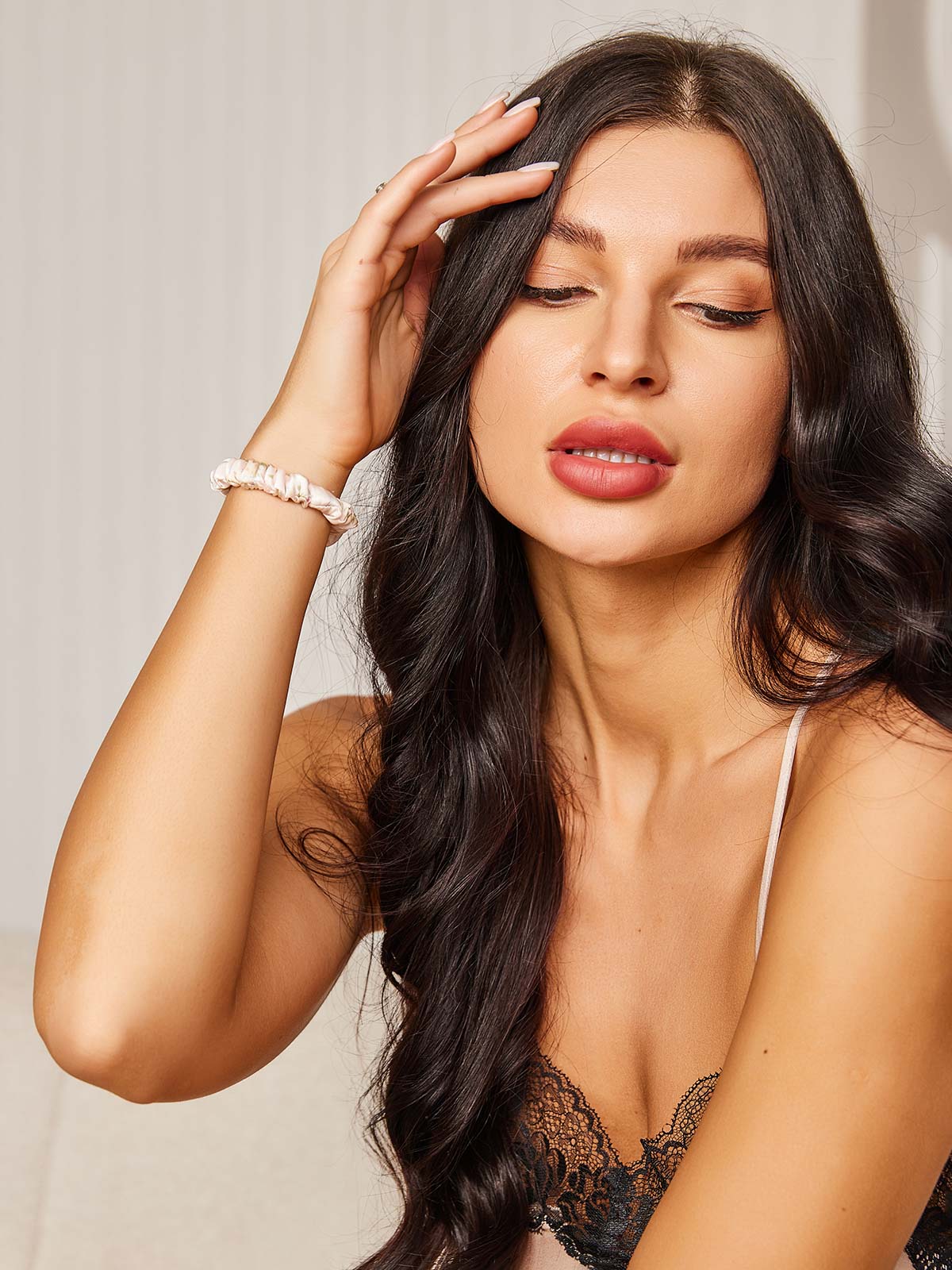 [Black] SilkSilky-UK Pure Silk Scrunchie 003