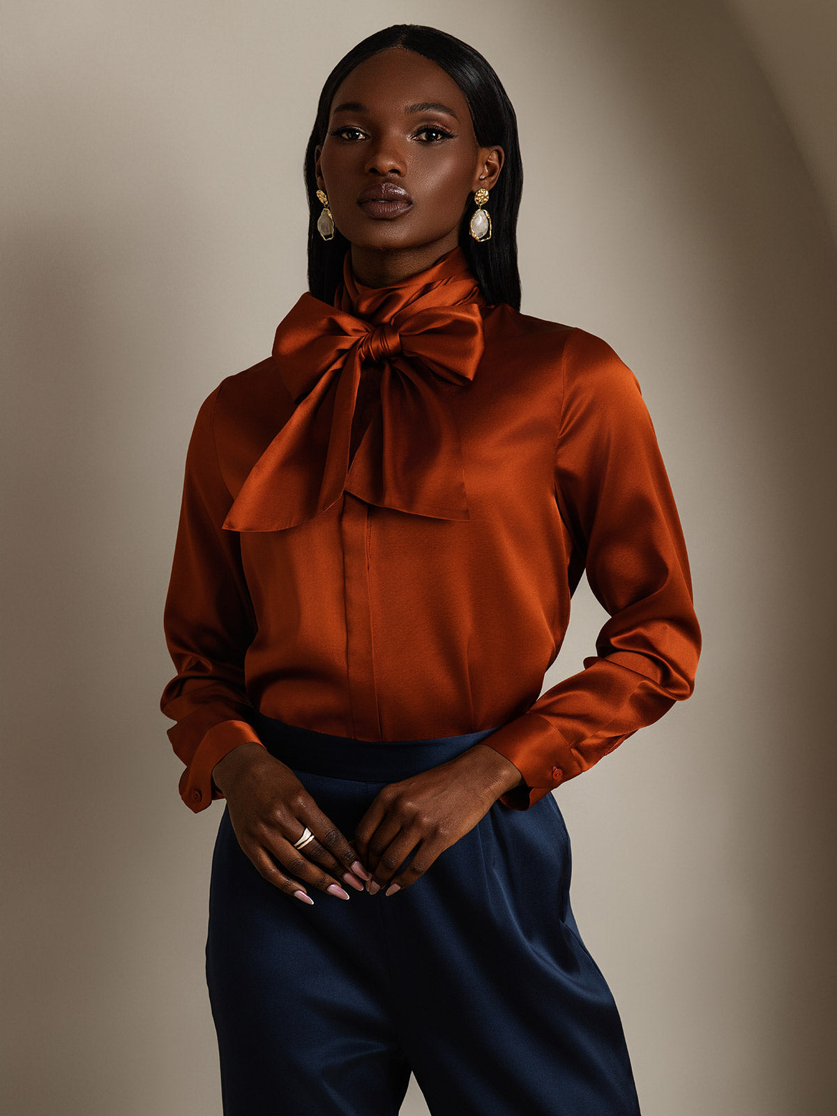 [Kola] SilkSilky-SE 19Momme Silke Lång Ärm Blouse 004