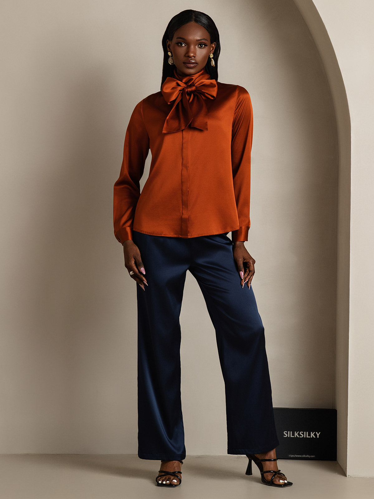 [Kola] SilkSilky-SE 19Momme Silke Lång Ärm Blouse 007