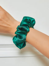 [Mörkgrön] SilkSilky-SE Scrunchie 001