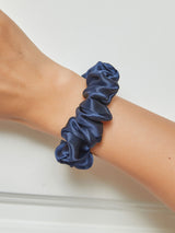 [Mörkblå] SilkSilky-SE Scrunchie 001
