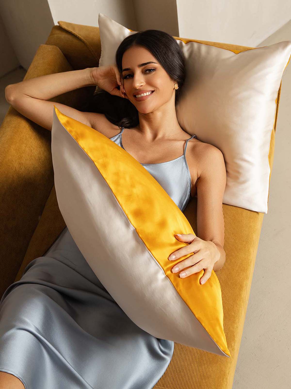 [Guld+Ljusbeige] SilkSilky-SE 19Momme Rent Silke Pillowcase 003