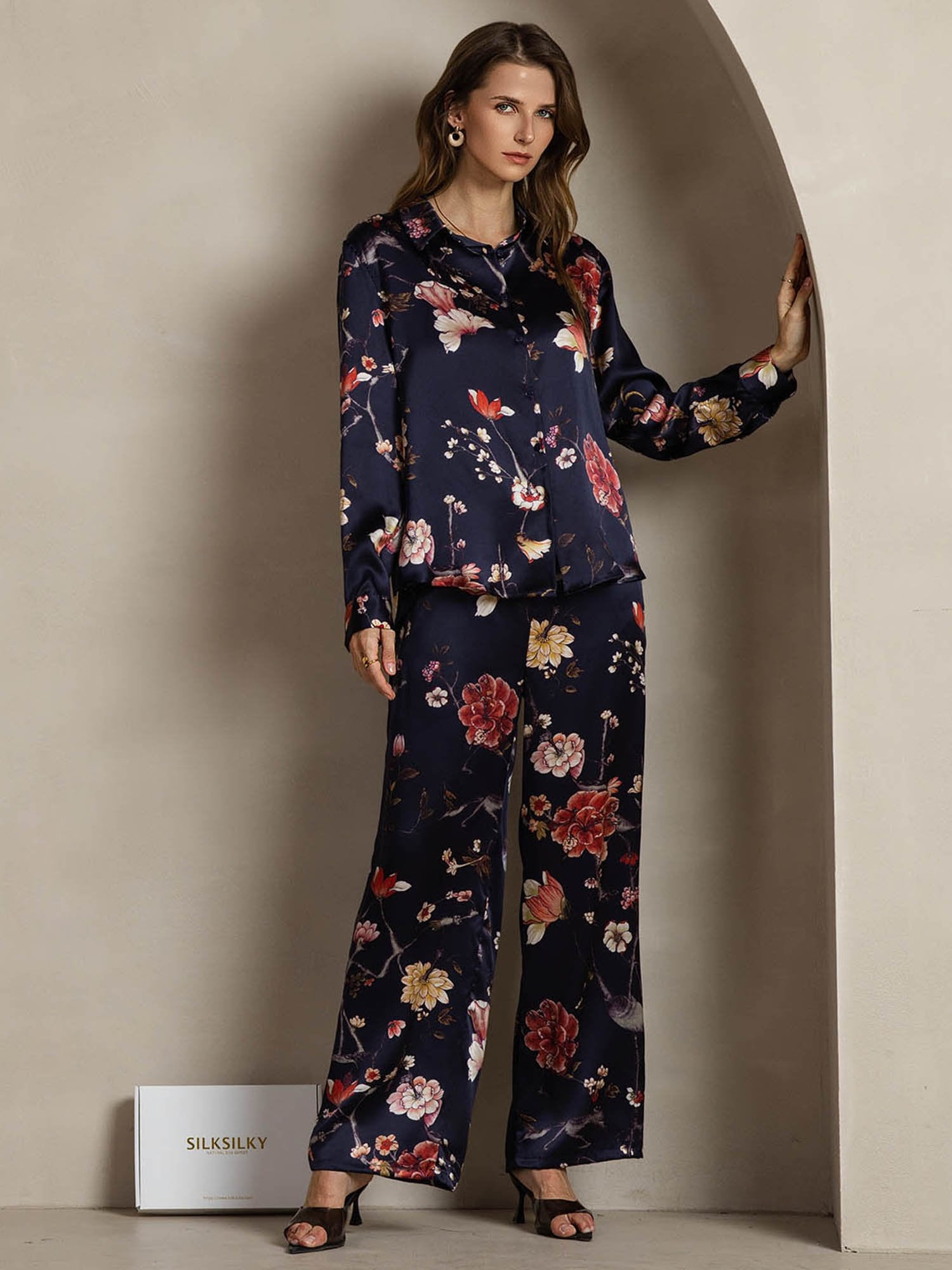 [MarinBlommor] SilkSilky-SE 19Momme Silke Krage Women''s Outfit Sets 003