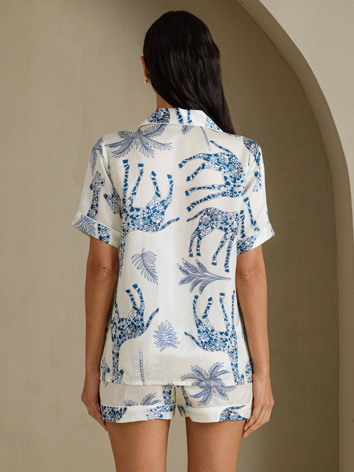 [Vit Giraff] SilkSilky-SE Short Sleeve Notch Collar Dam Pyjama 002