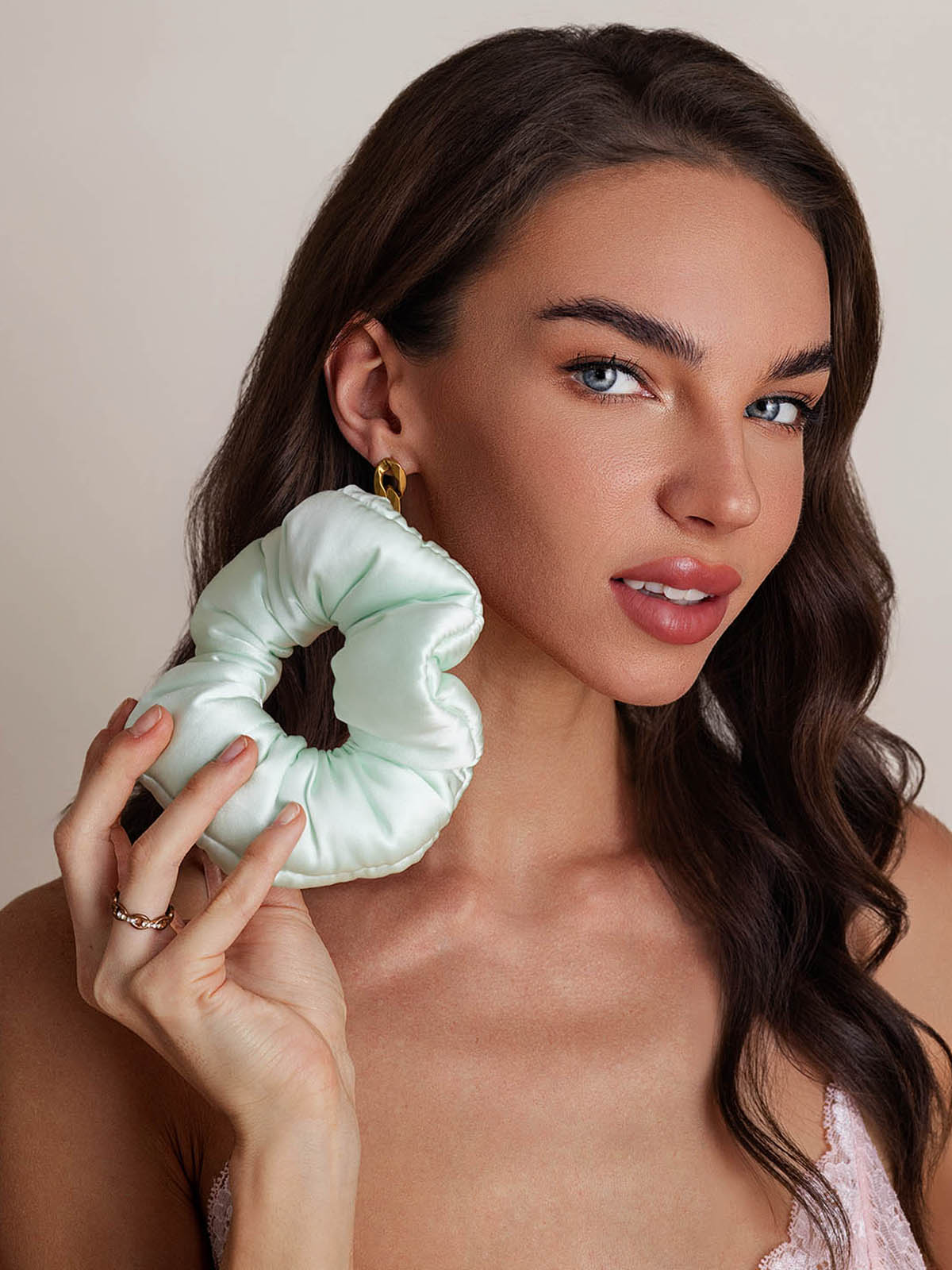 [Mintgrön] SilkSilky-SE Rent Silke Scrunchie 003