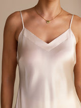 [Beige] SilkSilky-SE Spaghetti Strap V Neck Cami Toppar 004
