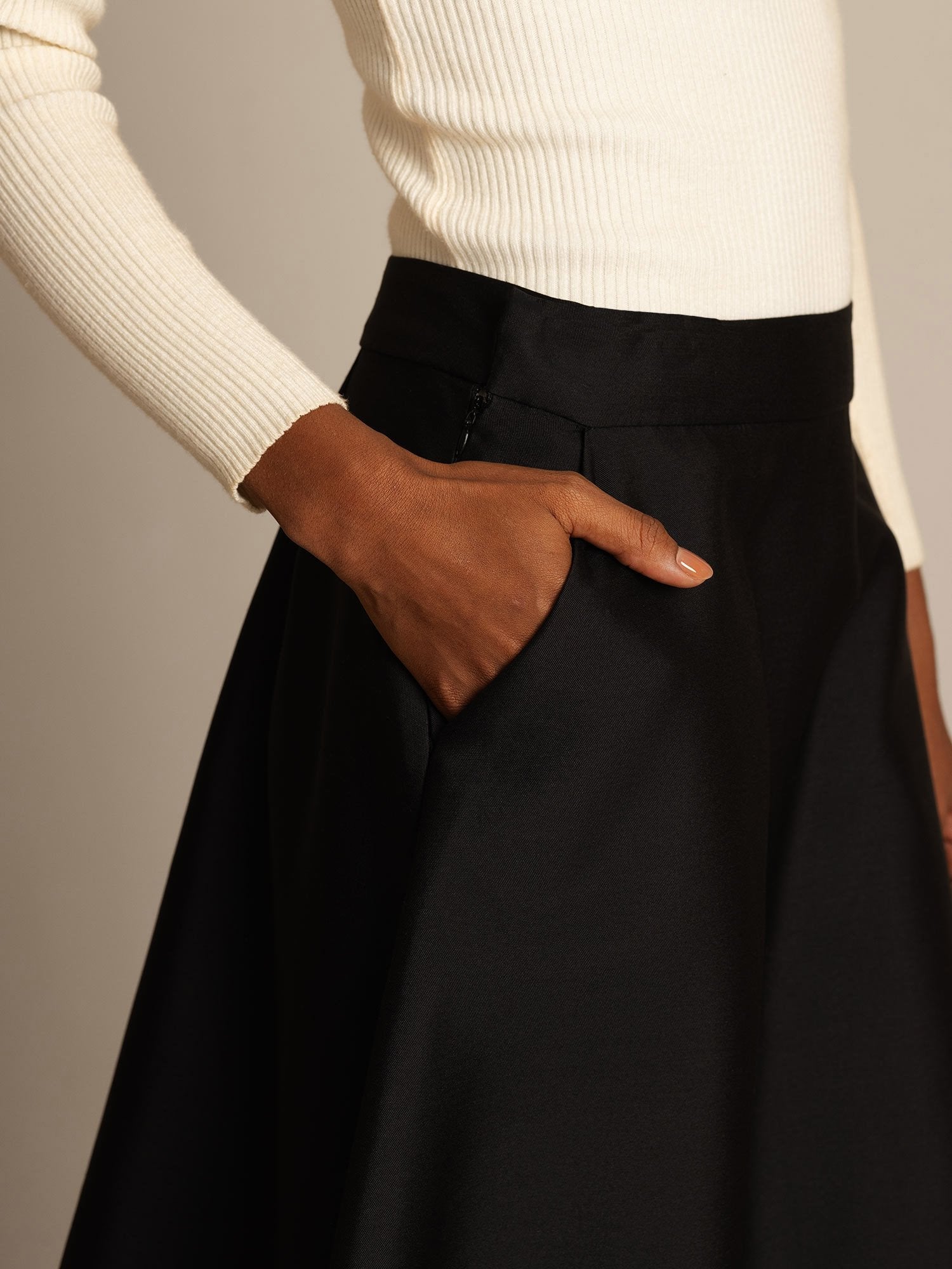 [Svart] SilkSilky-SE 32Momme Silk-Wool Blend Skirt 004,