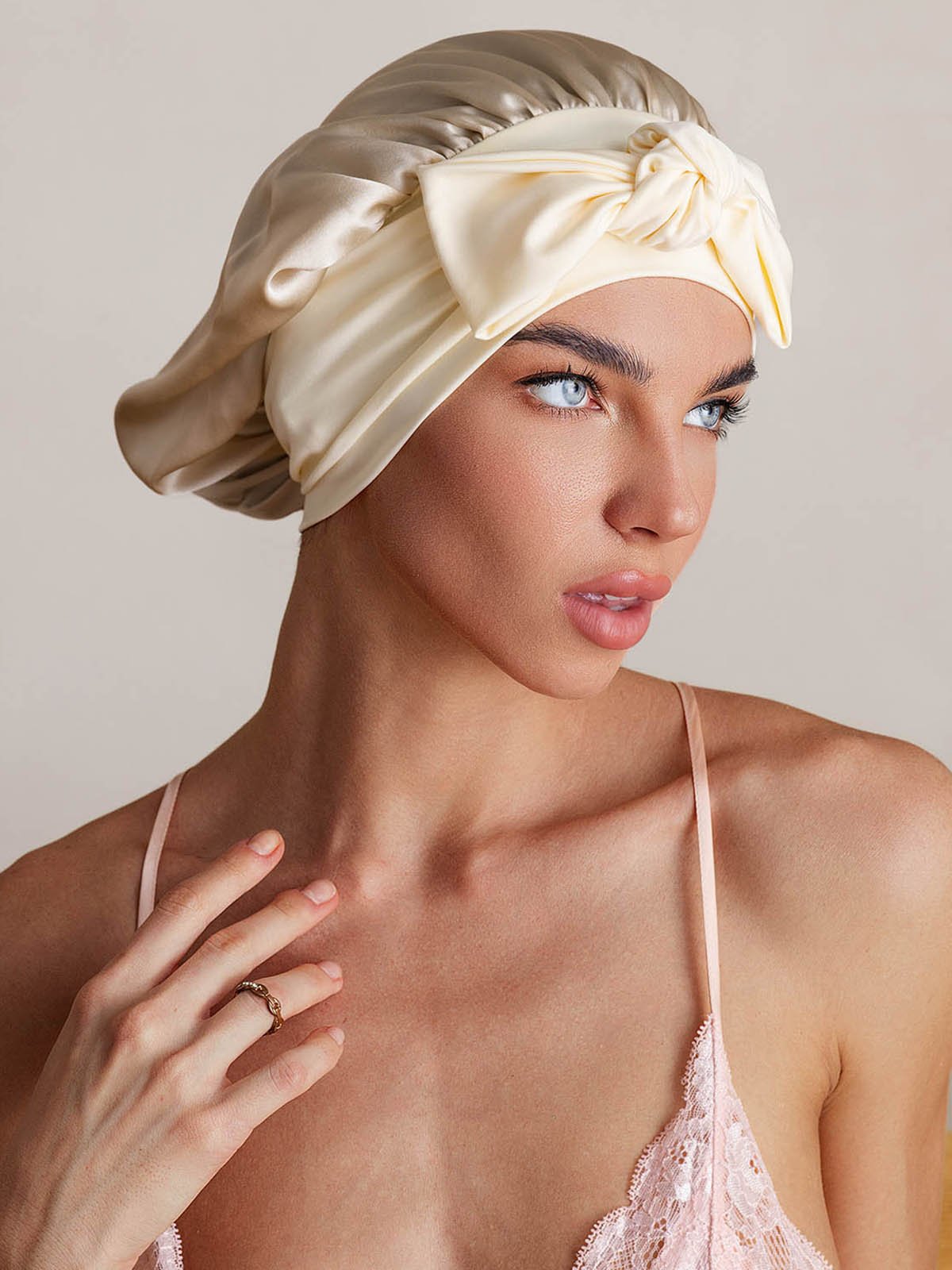 SilkSilky-SE Rent Silke Sleep Cap Beige 004