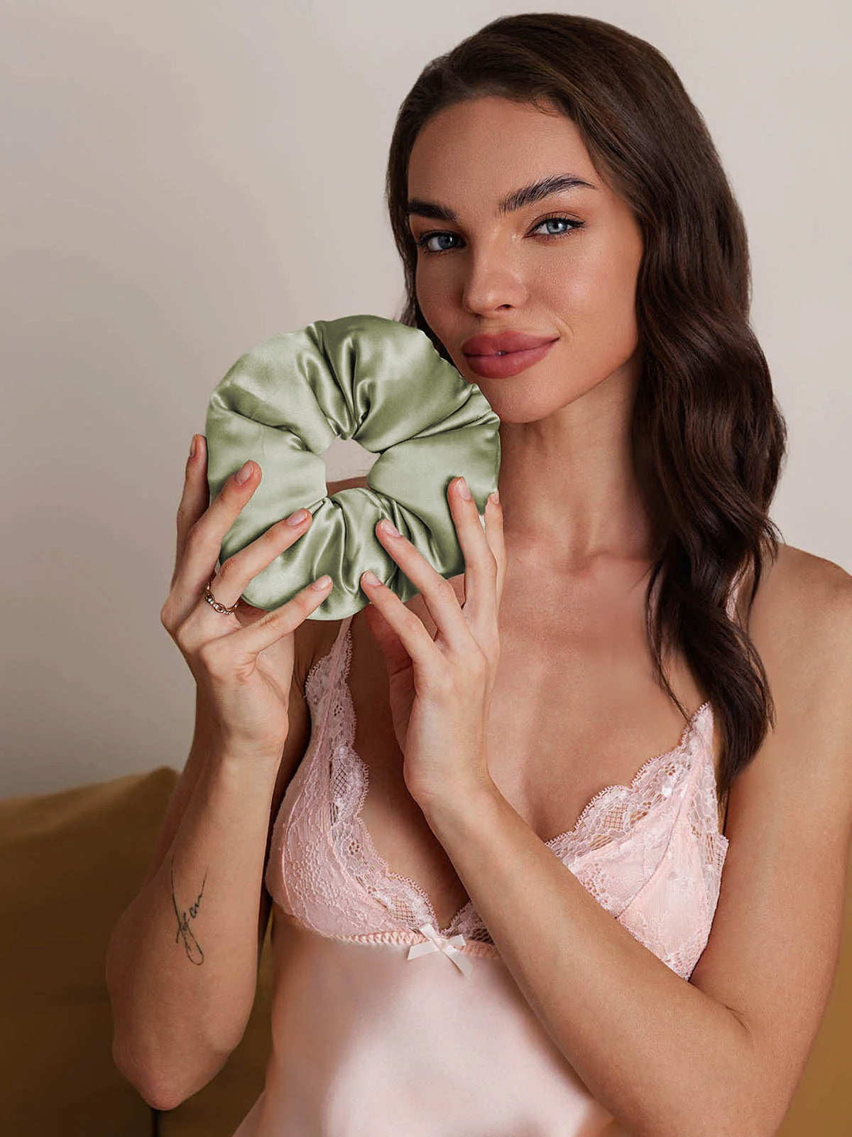 [Ljusgrön] SilkSilky-SE Rent Silke Scrunchie 004