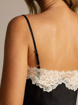 [Svart] SilkSilky-SE Spaghetti Rem V Ringning Camisole Set 005