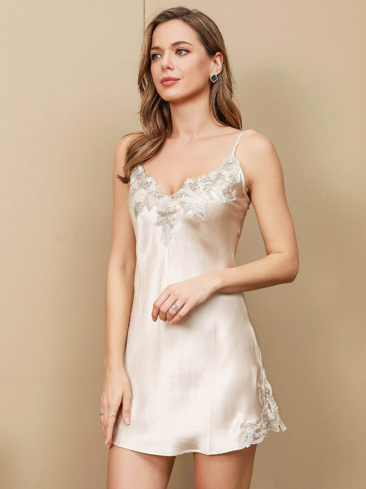 [Beige] SilkSilky-SE Silke Sleeveless Dress 003