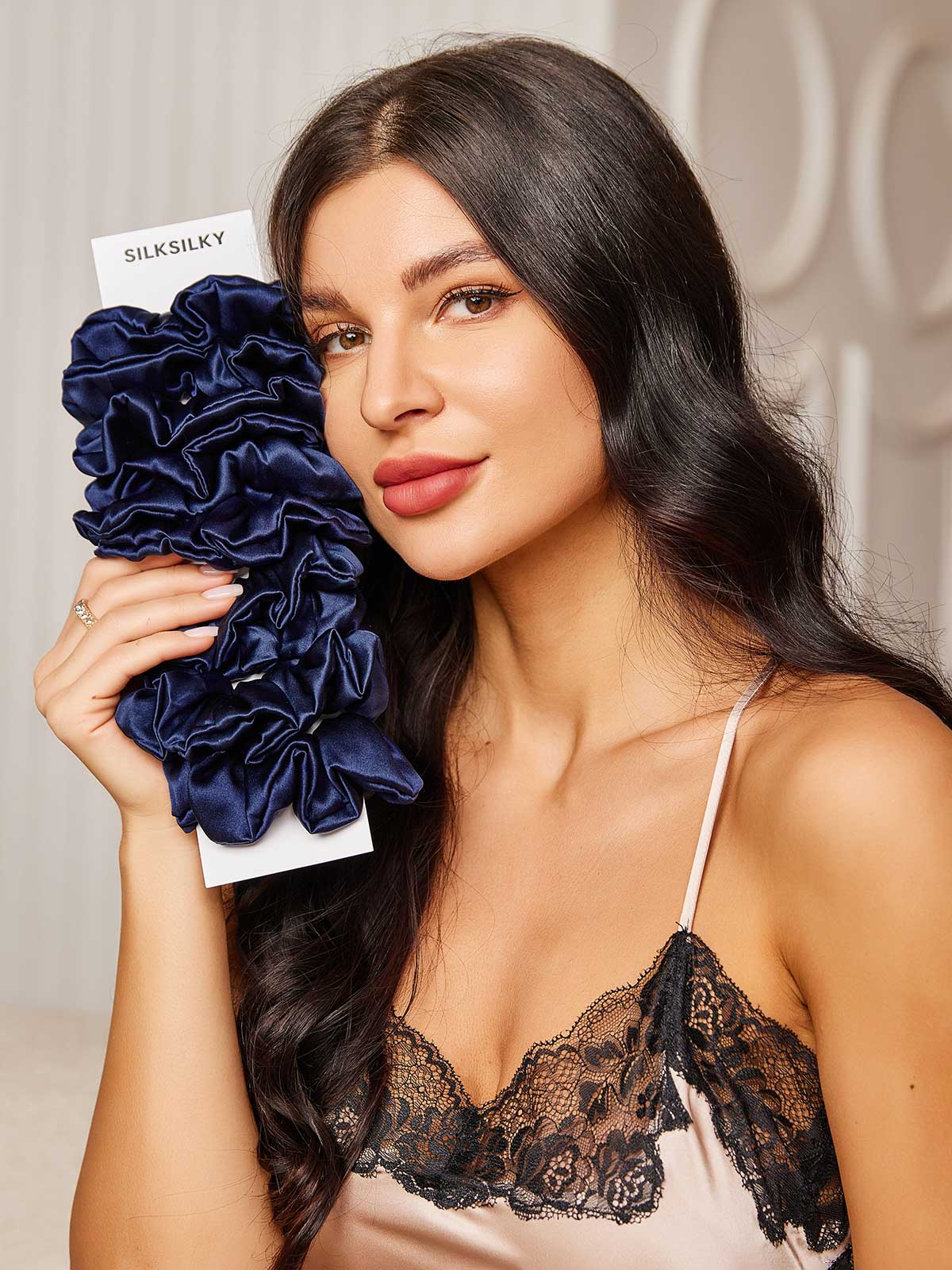 [Mörkblå] SilkSilky-SE 19Momme Rent Silke Scrunchie 001