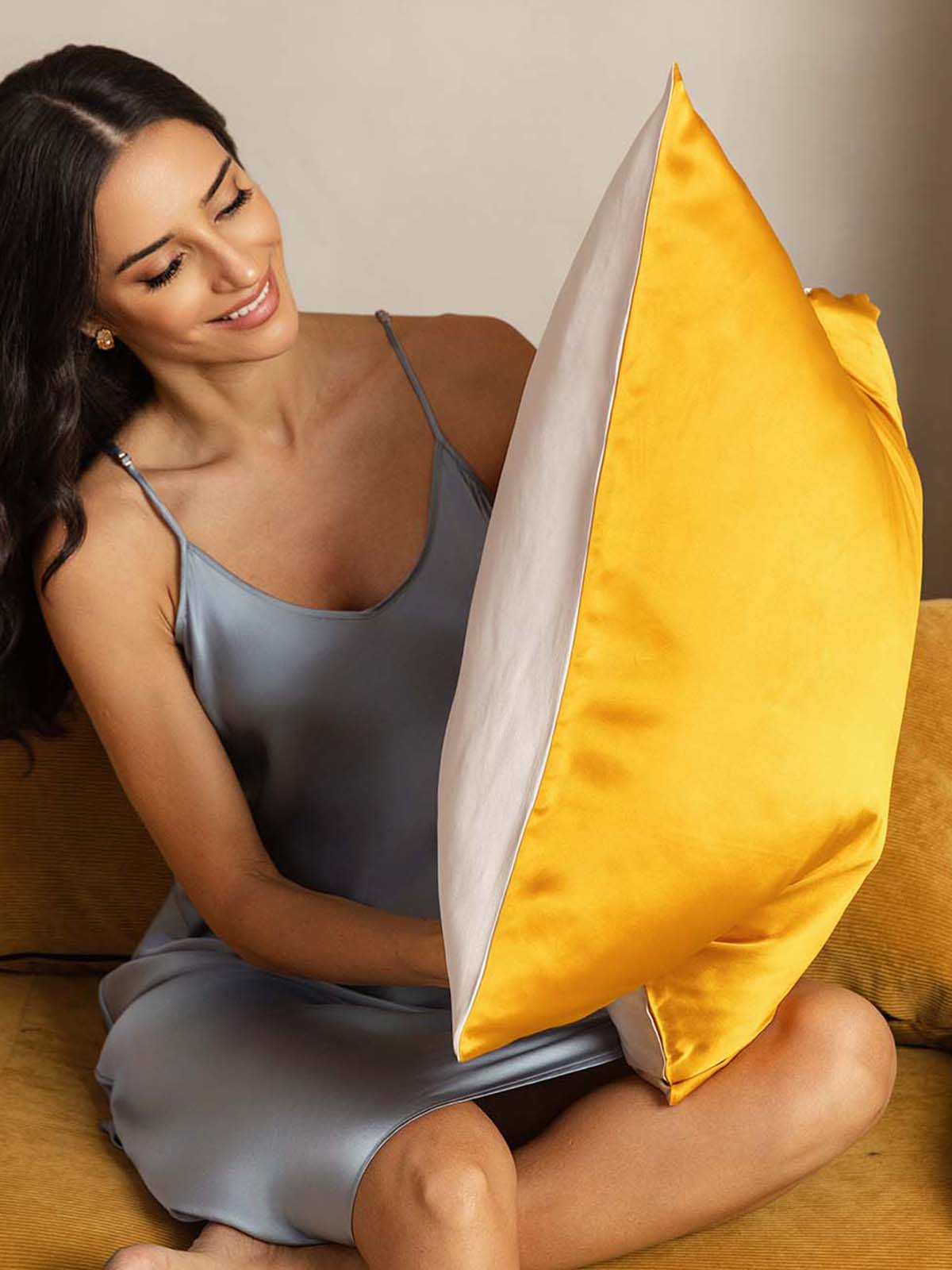 [Guld+Ljusbeige] SilkSilky-SE 19Momme Rent Silke Pillowcase 002