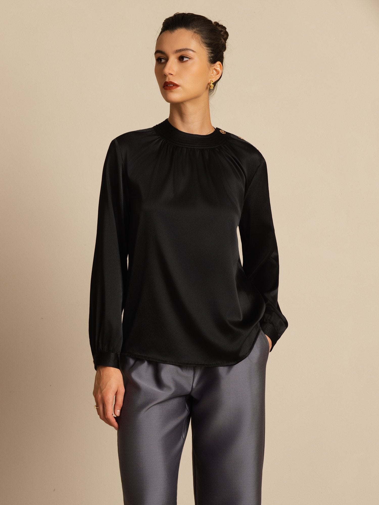 [Svart] SilkSilky-SE 19Momme Silke Lång Ärm Rund Halsringning Blus 004