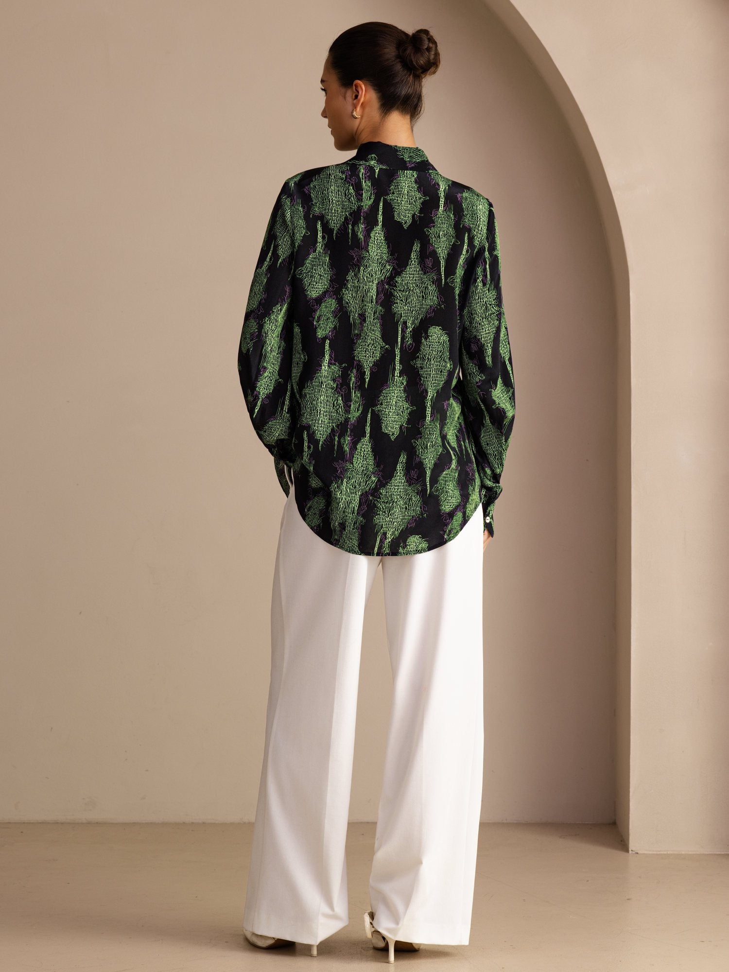 [Svart Mossa] SilkSilky-SE Long Sleeve Lapel Collar Blus 002