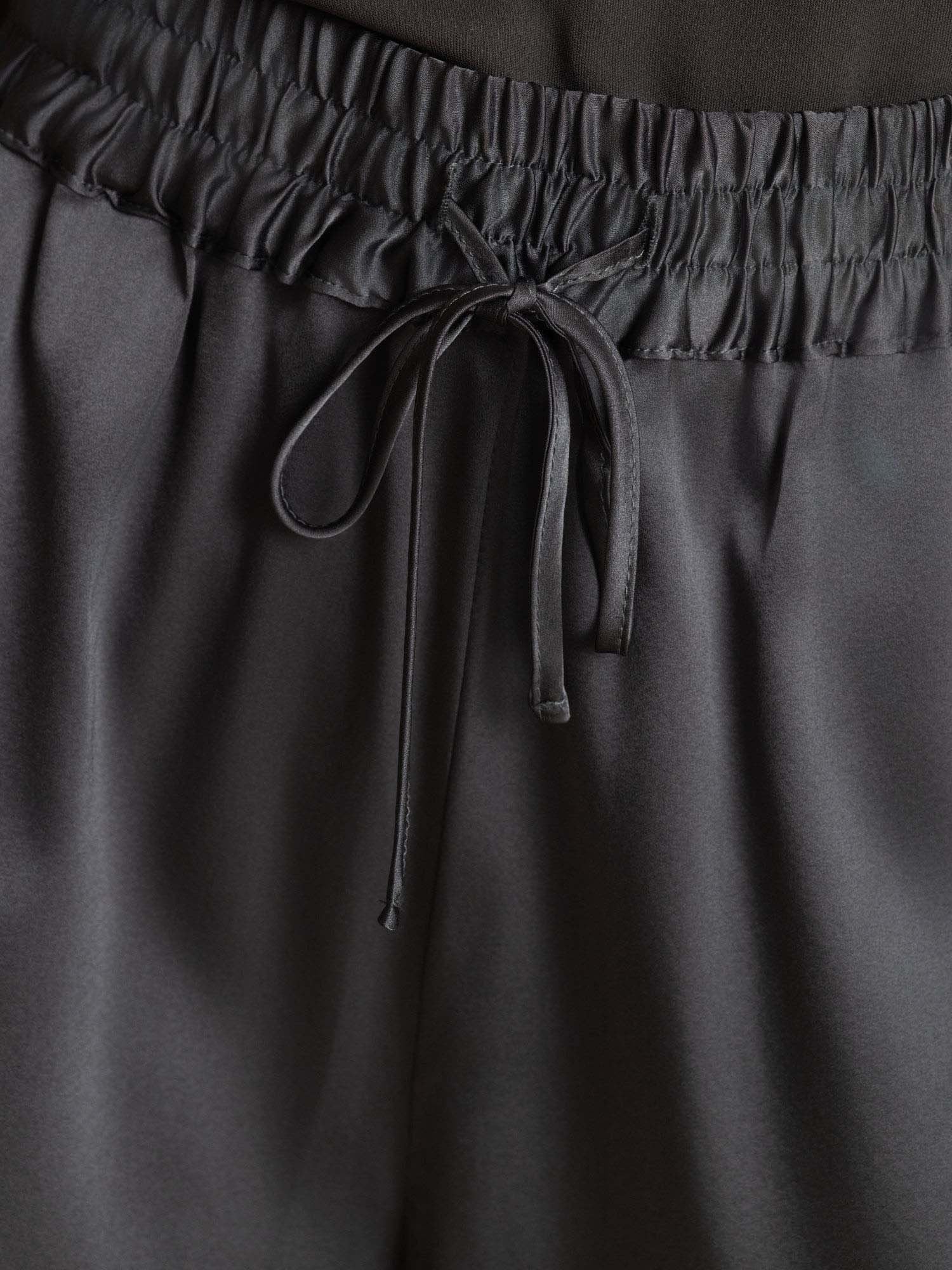 [Mörkgrå] SilkSilky-SE 19Momme Dam Shorts 006