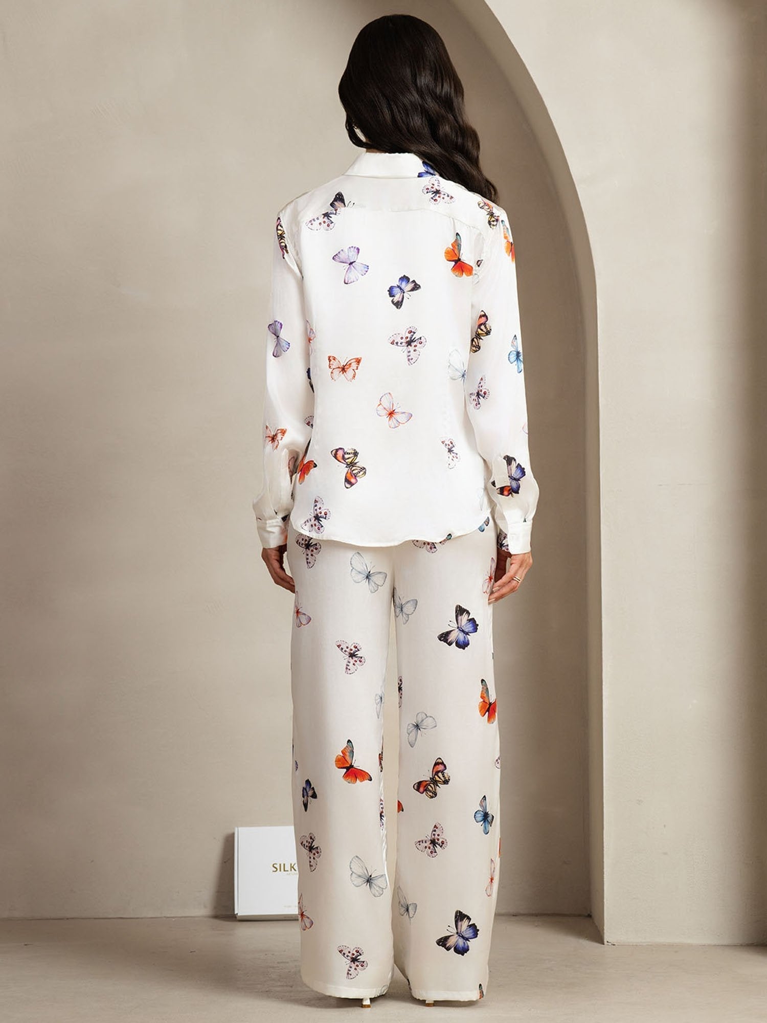 [Vit Fjäril] SilkSilky-SE 19Momme Silke Krage Women''s Outfit Sets 002