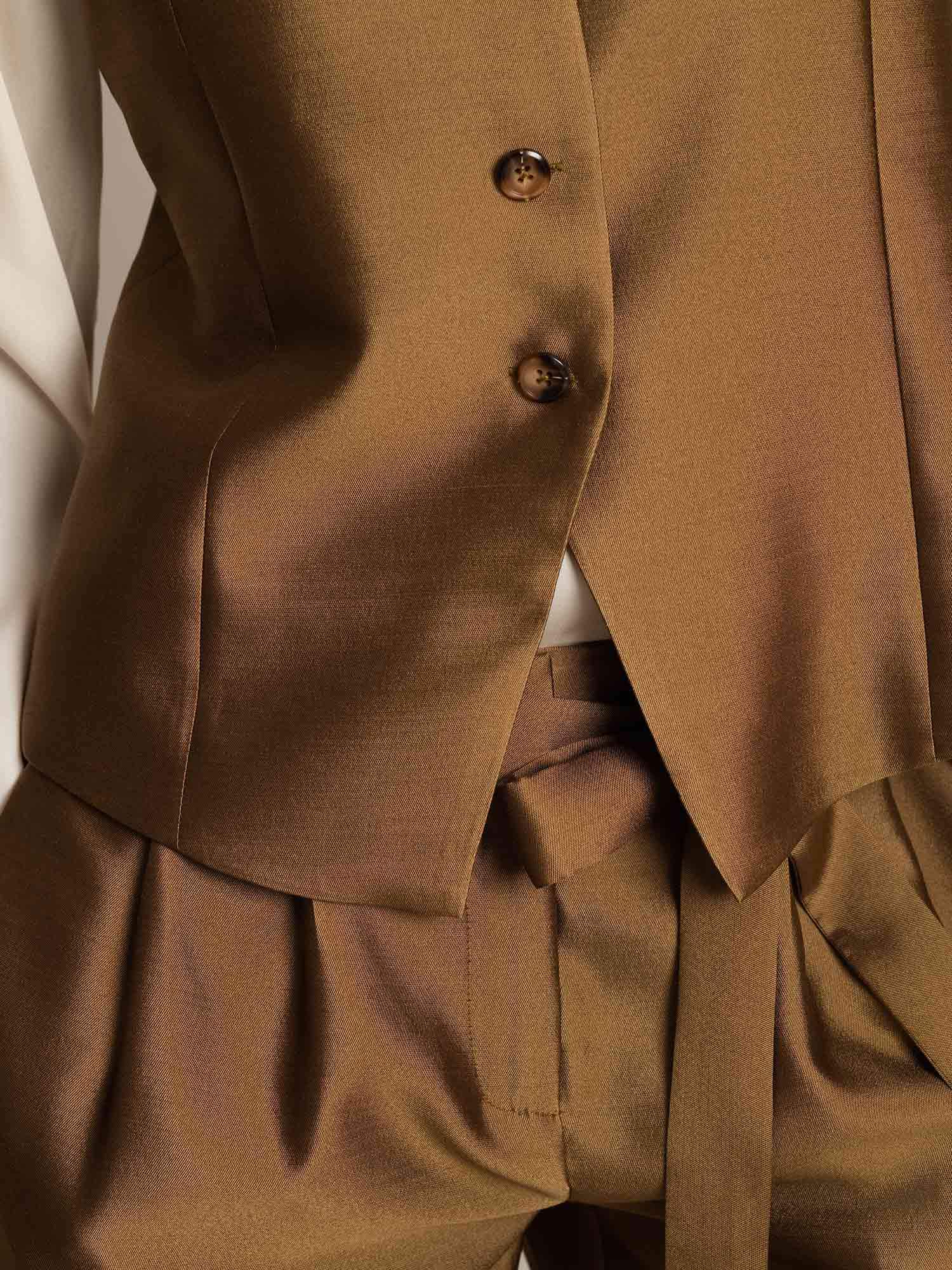 [Brons] SilkSilky-SE 32Momme Silk-Wool Blend Womens Vest 005,