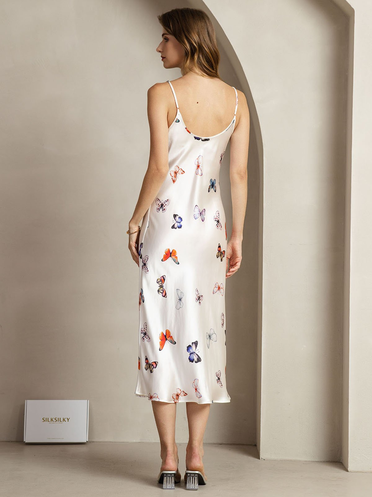 [VitFjäril] SilkSilky-SE 19Momme Silke Dress 002