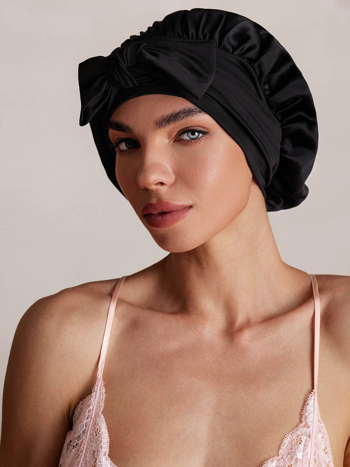 SilkSilky-SE Rent Silke Sleep Cap Svart 003