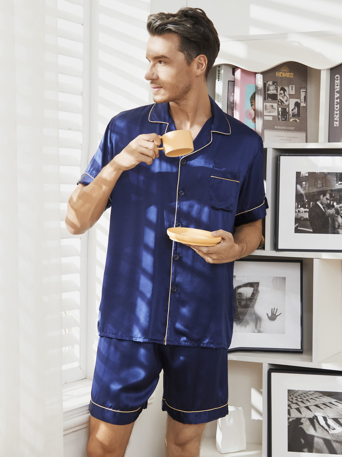 SilkSilky SE Pure Silk Short Sleeve Mens Pajamas Mörkblå 001