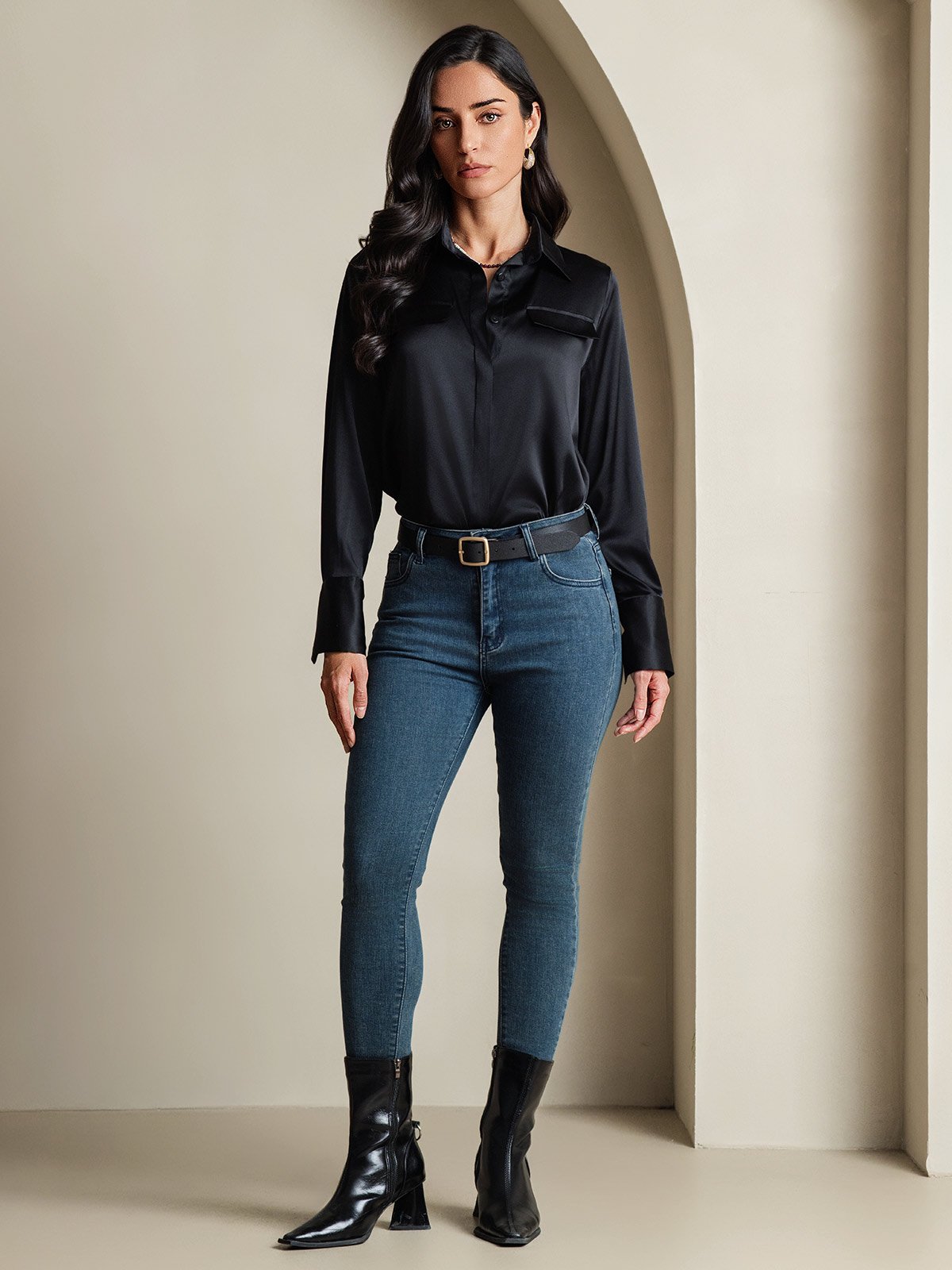 SilkSilky-SE 19Momme Silke Lång Ärm Krage Damskjorta Svart 001