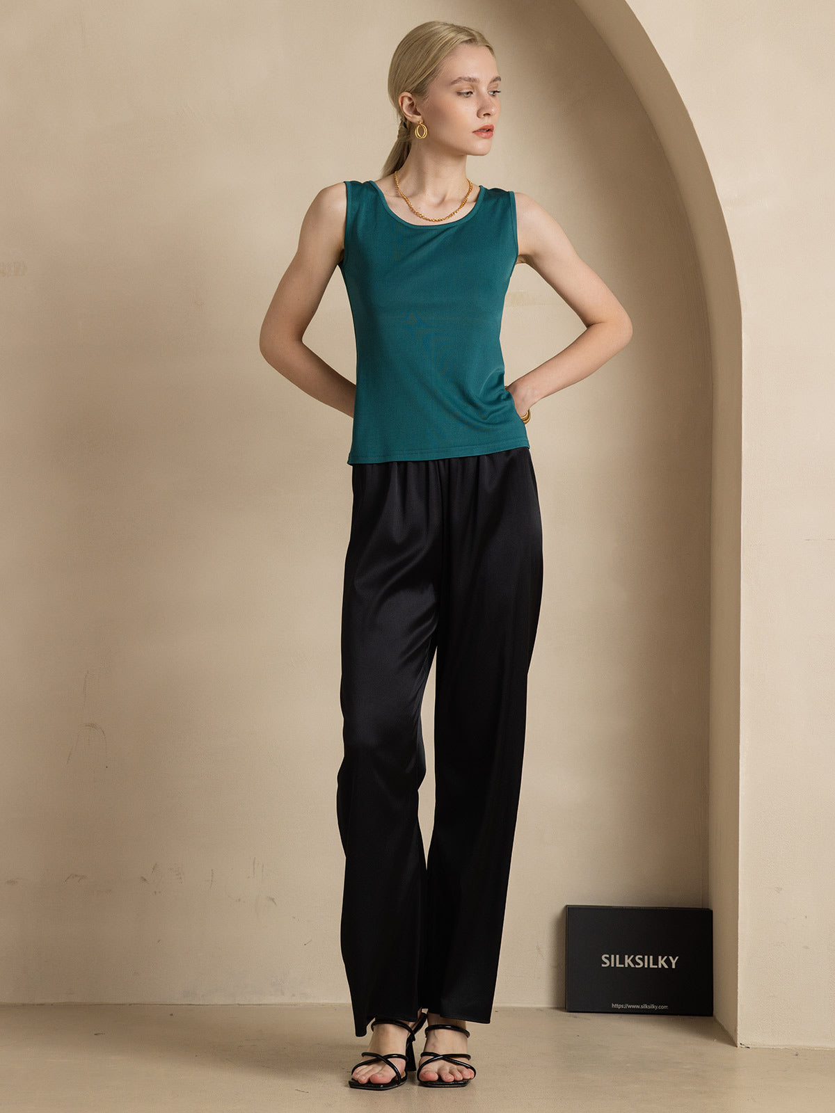[Mörkgrön] SilkSilky-SE Silke Stickad Ärmlös Round Neck Dam T-Shirt 006