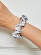 [Silver] SilkSilky-SE Scrunchie 001