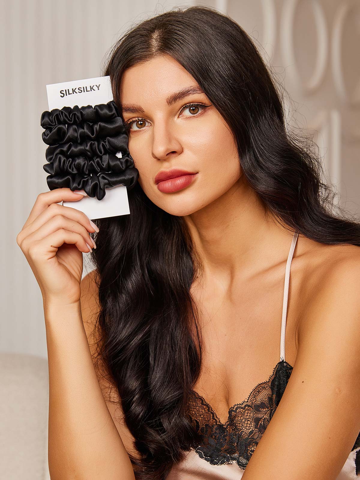 [Svart] SilkSilky-SE 19Momme Rent Silke Scrunchie 001