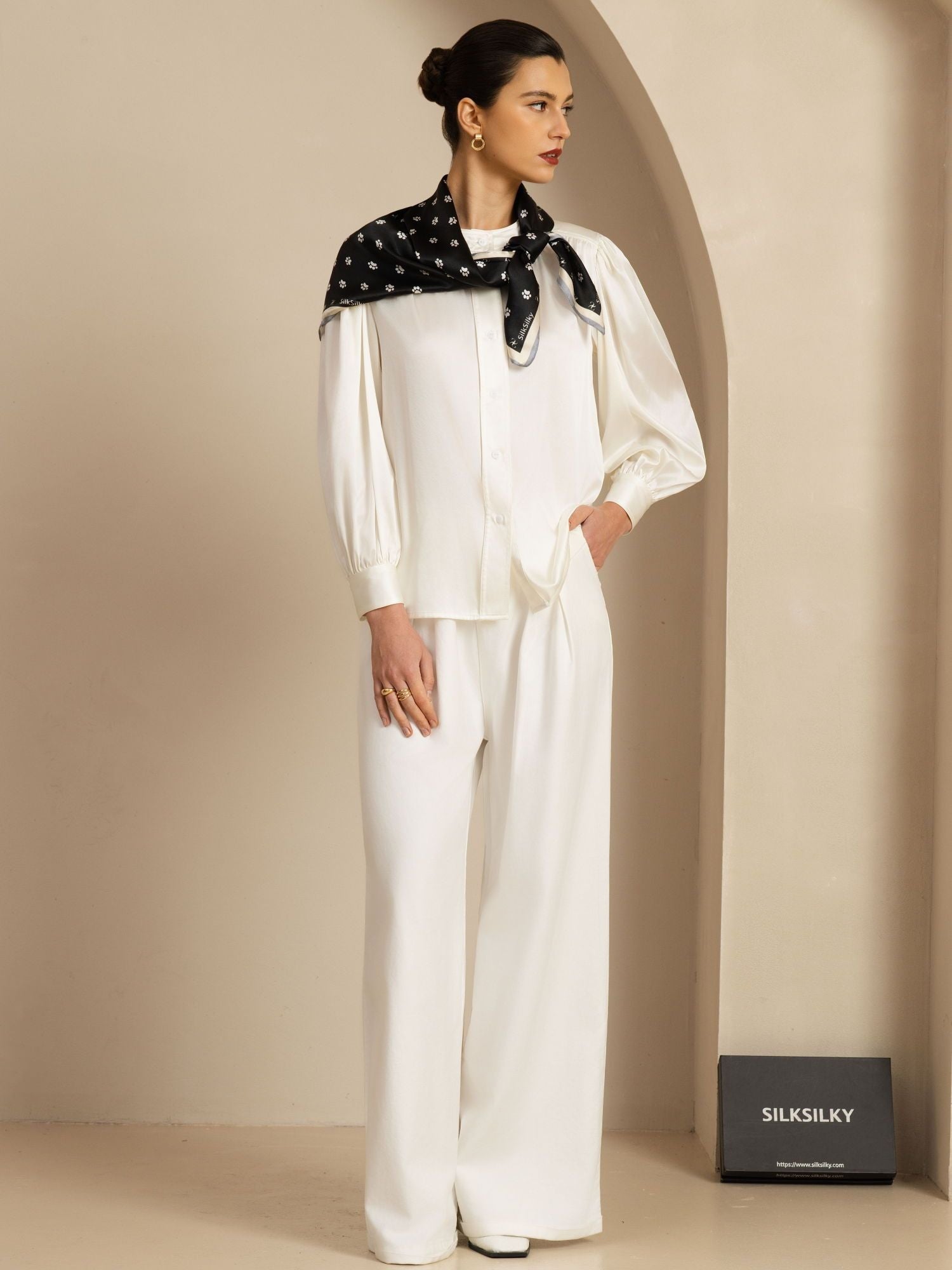 [Svart] SilkSilky-SE Scarf 006