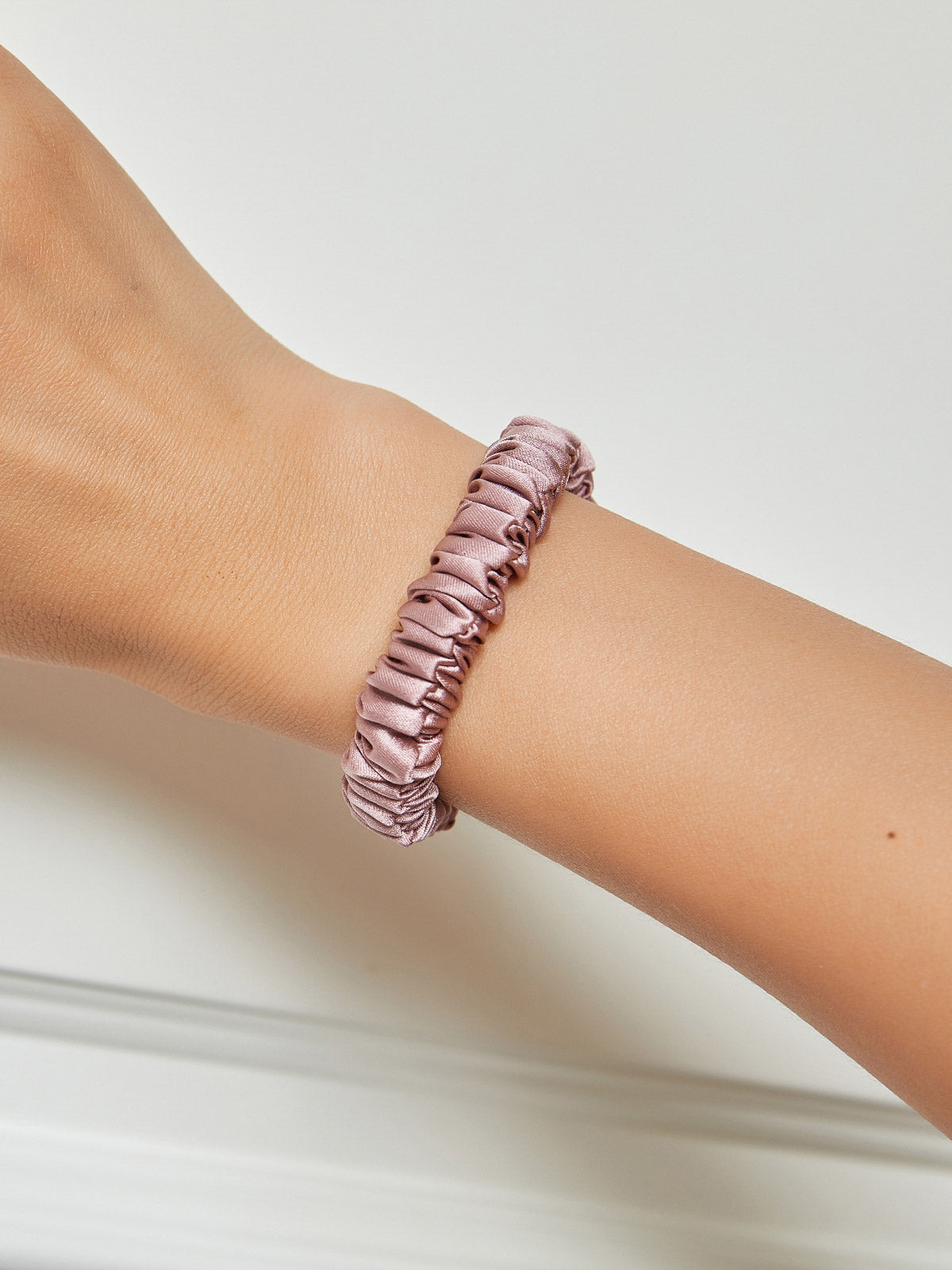 [Blek Mauve] SilkSilky-SE 19Momme Rent Silke Scrunchie 001