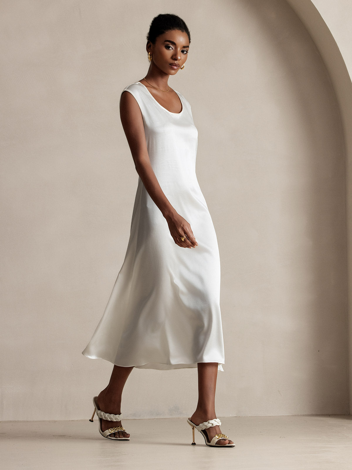 SilkSilky-SE 19Momme Silke Ärmlös Dress Vit 005