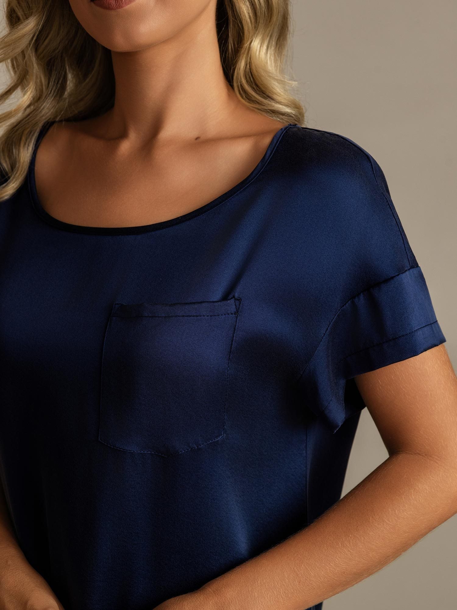 [Mörkblå] SilkSilky-SE 19Momme Silke Nightgown 004