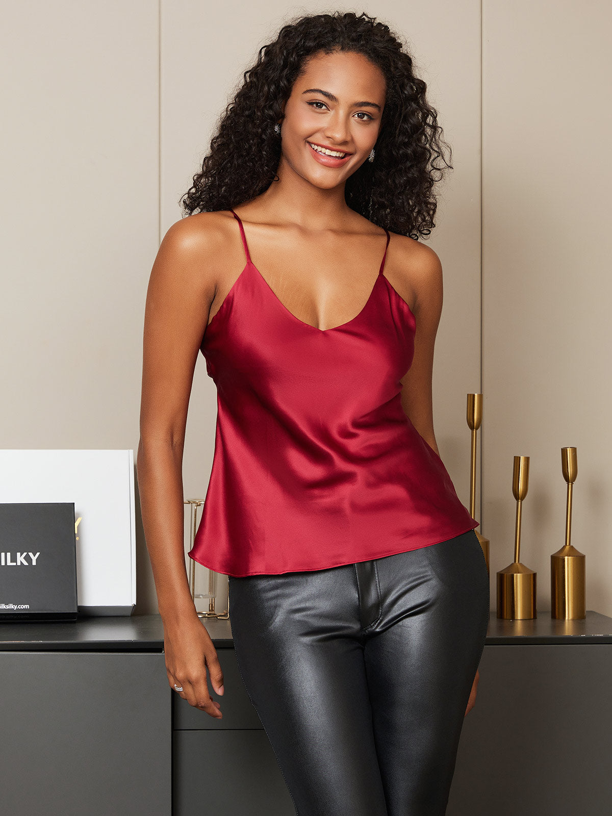 [Mörkröd] SilkSilky-SE Rent Silke Ärmlös Camisoles 005