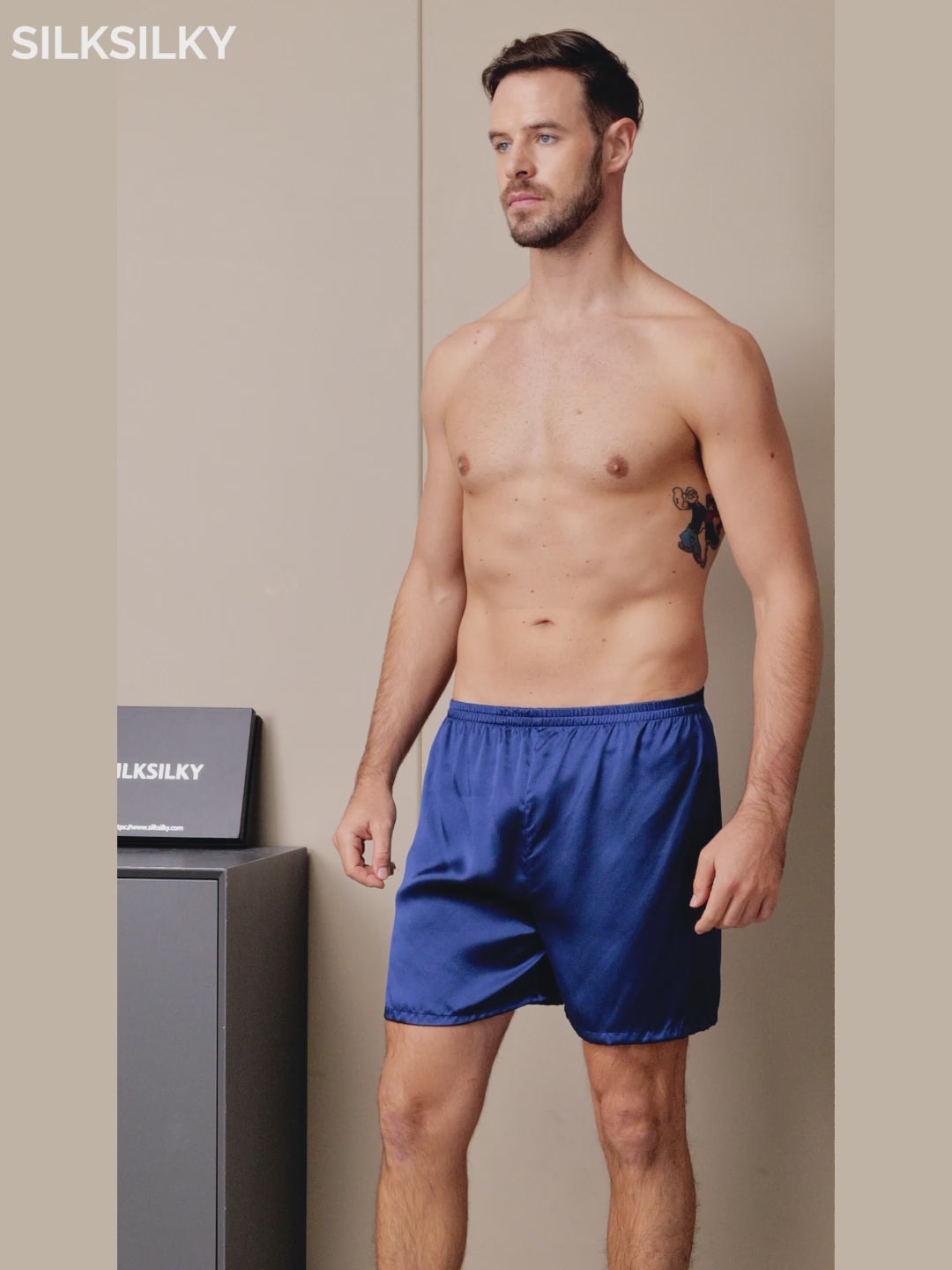 SilkSilky-SE 19Momme Mens Sleep Bottoms video 001