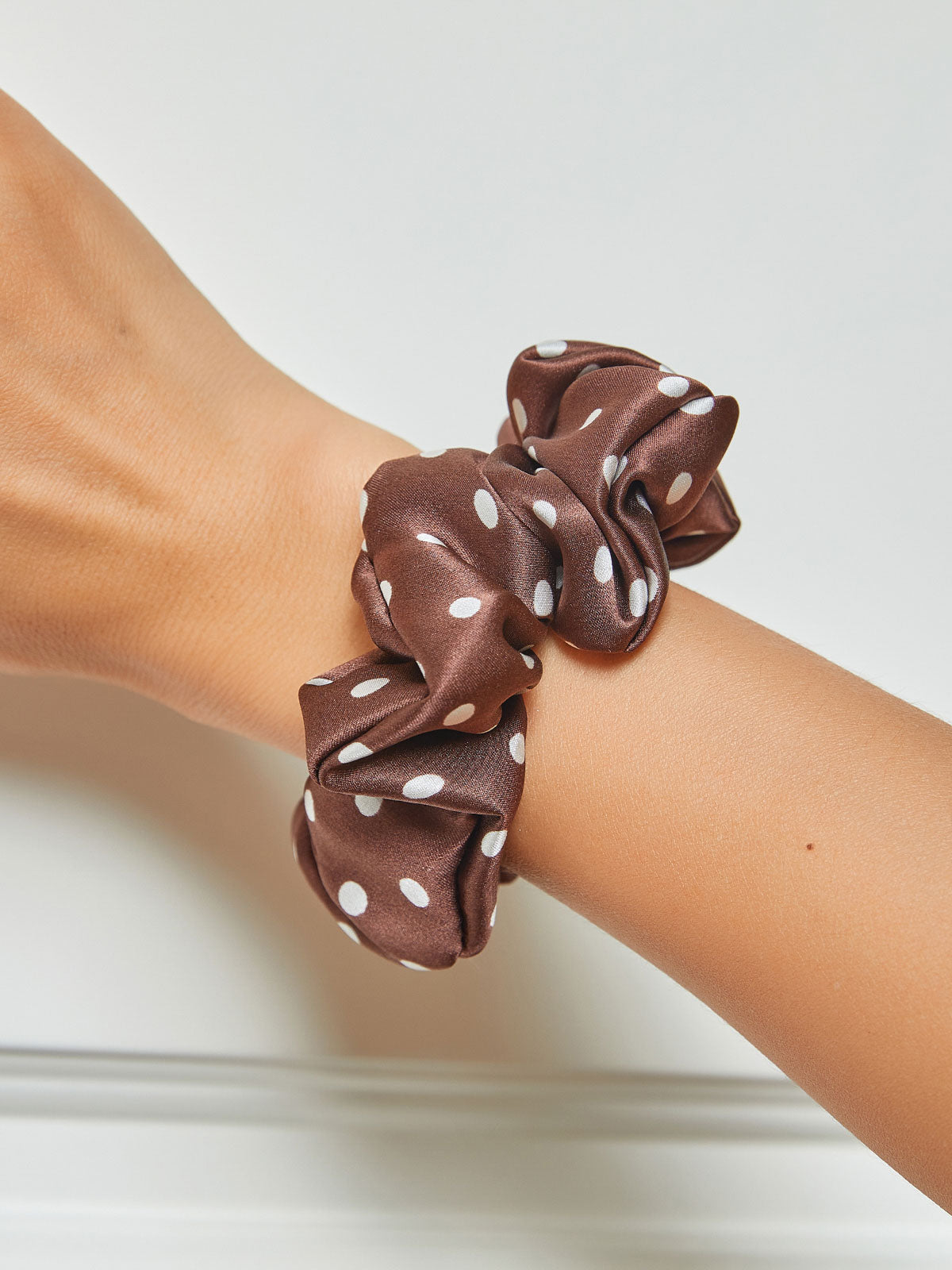 [Kaffe] SilkSilky-SE 19Momme Rent Silke Scrunchie 001